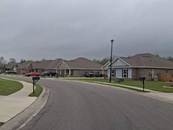 5th image of 10645 Chapelwood Dr