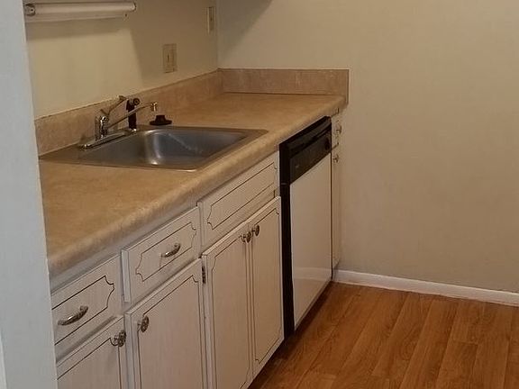 4th image of 4315 Aegean Dr APT 108C