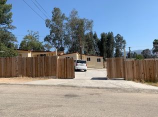 18395 Walnut Ave #B, Lake Elsinore, CA 92532