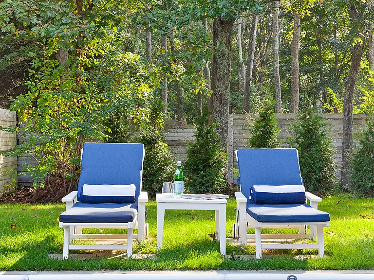 5 Amagansett Dr E — Photo 34