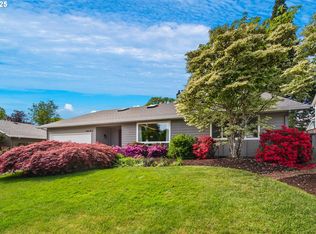 15107 NW Oakmont Loop, Beaverton, OR