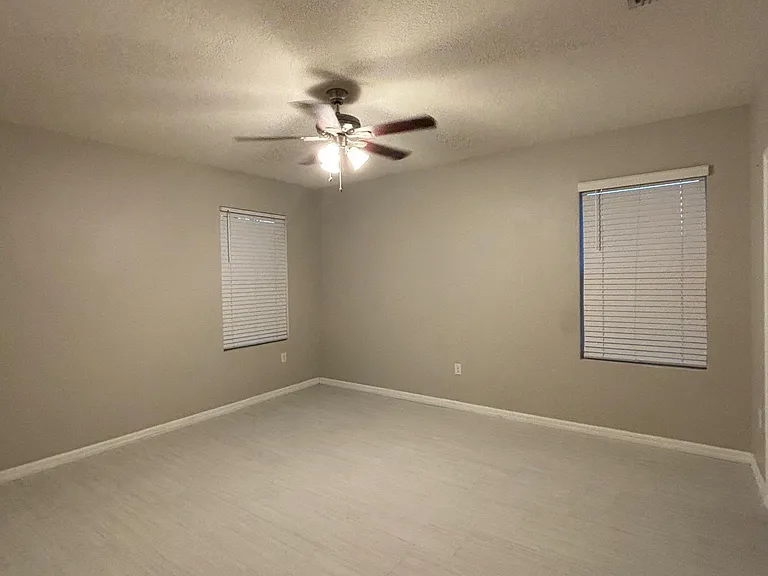 8103 Bilston Village Ln — Photo 10