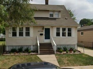 23720 Shakespeare Ave, Eastpointe, MI