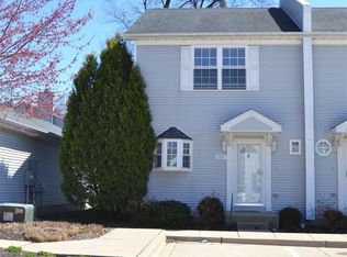 3330 W King James Rd, Peoria, IL 61615