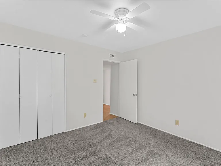848 Shenandoah Dr — Photo 6