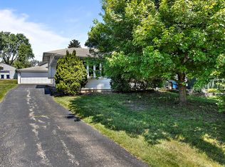 2614 Burlington Ave, Downers Grove, IL 60515