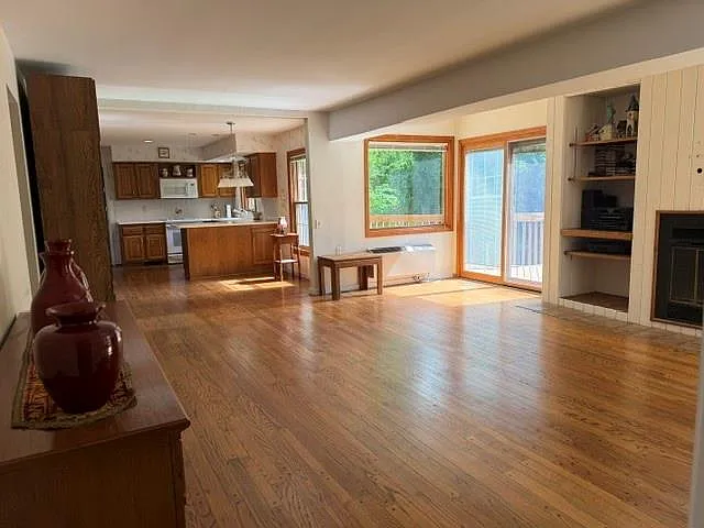 5135 Iron Gate Rd — Photo 10