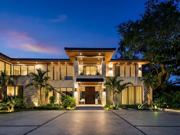 5545 SW 81st Ter, Miami, FL 33143