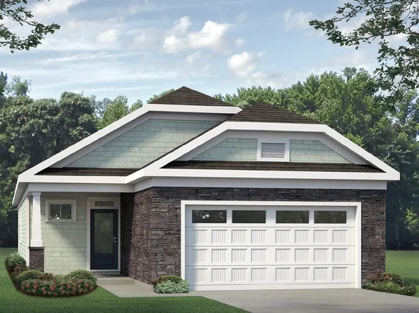 180 Village Walk Dr, Clayton, NC 27527