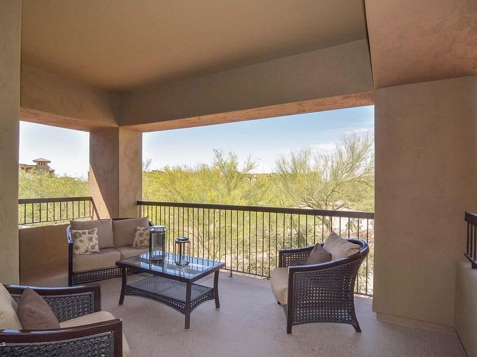 Covered Patio2