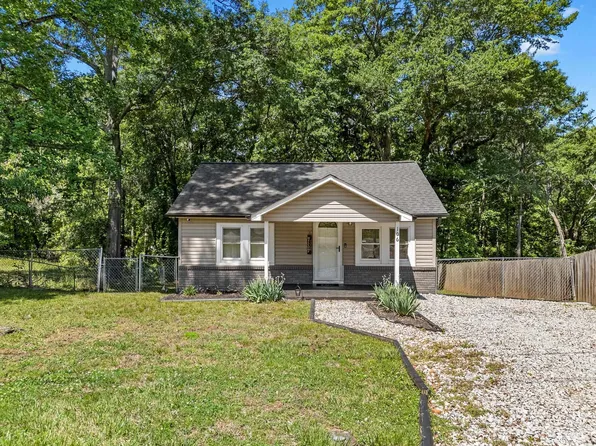 106 Delaware St, Chesnee, SC 29323