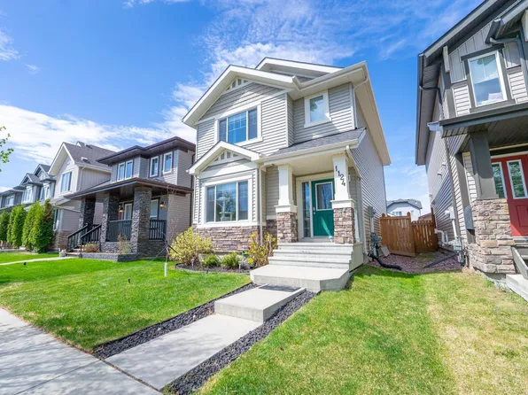 1124 161st St SW, Edmonton, AB T6W 2W6