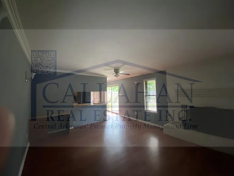 2811 Fox Glenn St — Photo 46