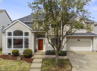 8967 SW Greening Ln, Portland, OR 97224