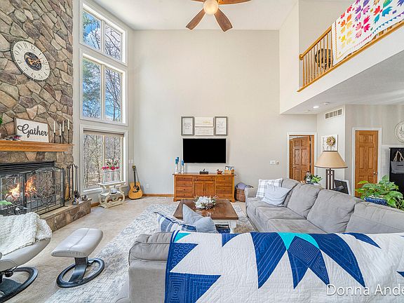 5th image of 6262 Tiffany Pines Ct NE
