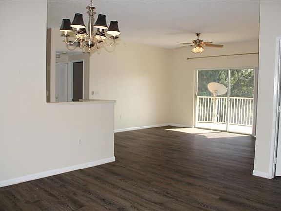 2nd image of 6976 SW 39th St