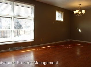 1101 Vail Cir, Manhattan, KS 66502