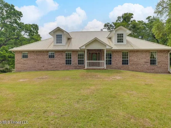 14101 Lemoyne Blvd, Biloxi, MS 39532