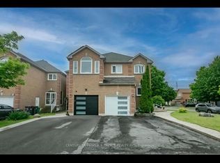 95 Lent Cres, Brampton, ON L6Y 4X7