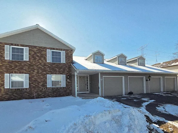2403 Cross Creek DRIVE #B, Sheboygan, WI 53081