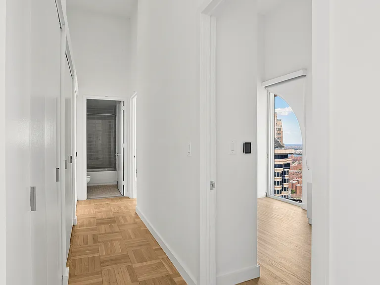 20 Exchange Pl — Photo 64