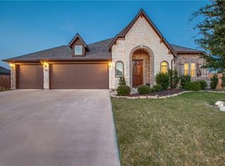 5622 Iceberg Ct, Midlothian, TX 76065