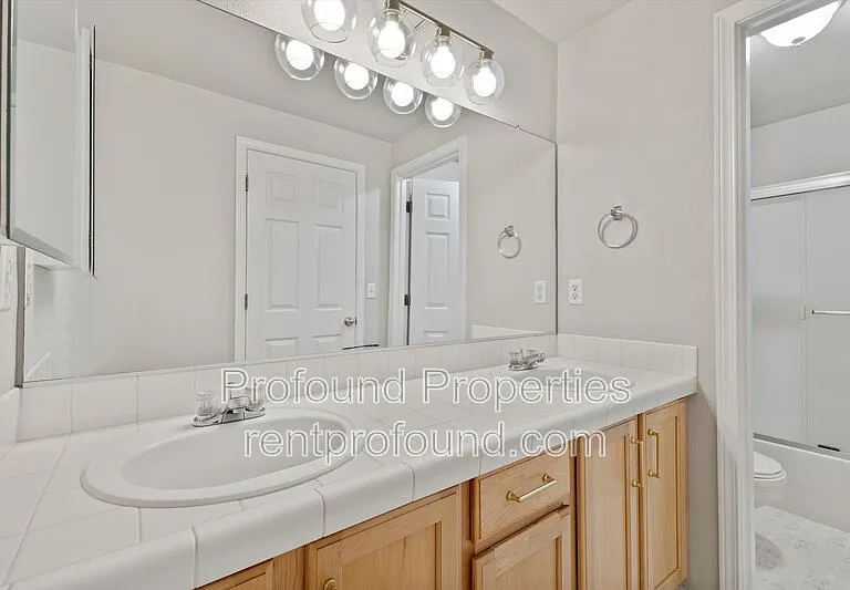 17634 SW September Ln — Photo 27