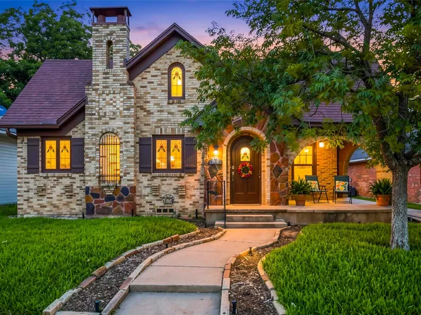 815 W Woodard St, Denison, TX 75020