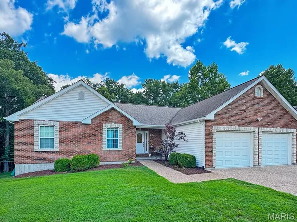 2108 Anniston Dr, Washington, MO 63090