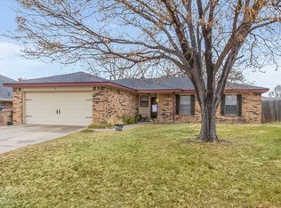 23 Northridge Dr, Canyon, TX 79015
