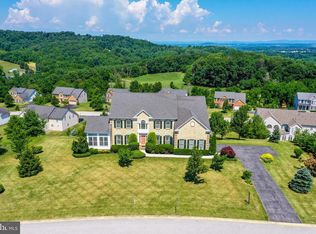 124 N Orchard View Dr, Hanover, PA 17331