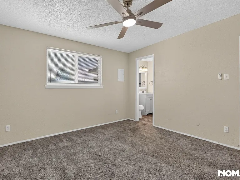 2045 Solano Dr — Photo 12