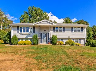 198 Tremont St, Newington, CT 06111