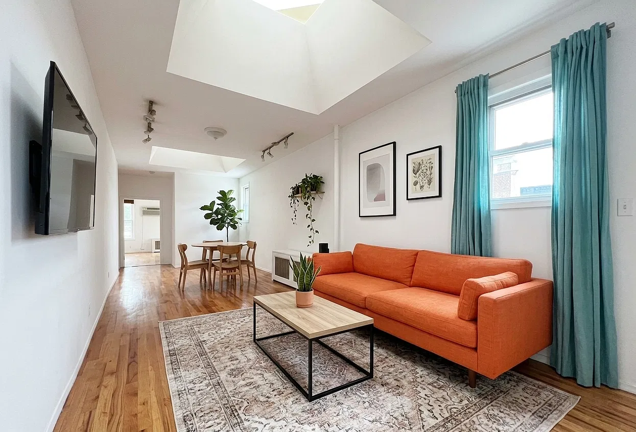 76 North 7th Street — Photo 1