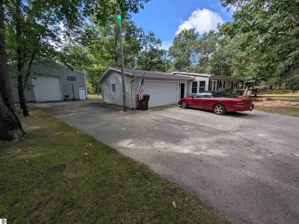 4475 Jose Rd, Omer, MI 48749