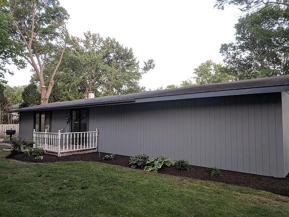 5th image of 1512 W East Lake Dr