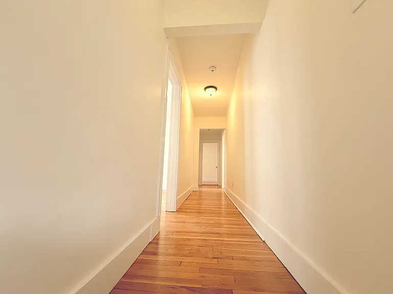29 Harriet St — Photo 9