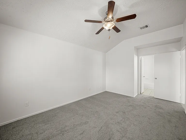 20614 Park Row Dr — Photo 19