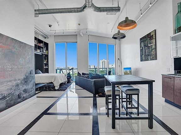 2nd image of 3029 NE 188th St #Penthouse 1102