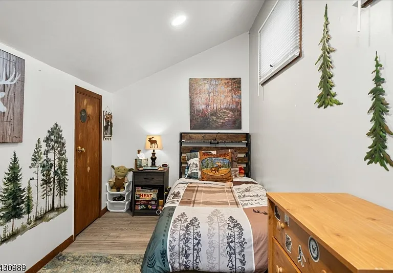 204 Dakota Dr — Photo 36
