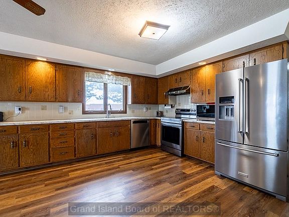 4th image of 1816 Howard Ct
