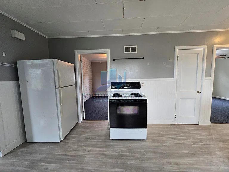 57 Eustis St #2 — Photo 9