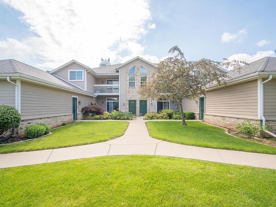 1st image of 1046 River Place BOULEVARD #8