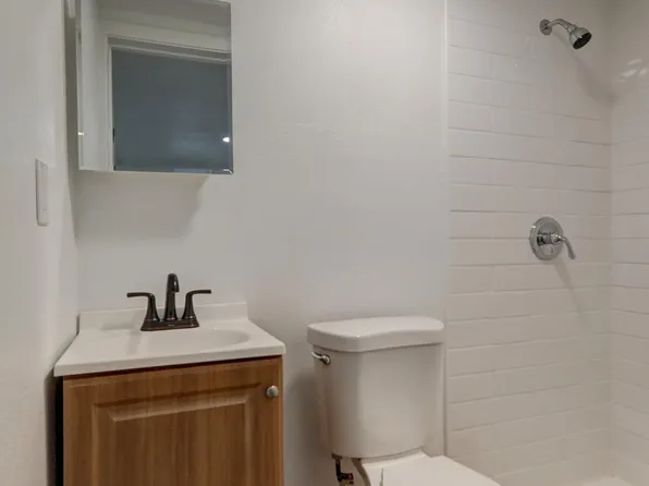 1719 S 58th St, Tacoma, WA 98408