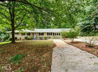 2352 Elmwood Cir, Albany, GA 31721