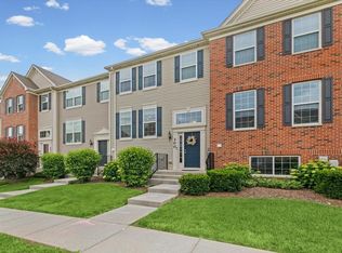 300 Lionel Dr, Grayslake, IL 60030