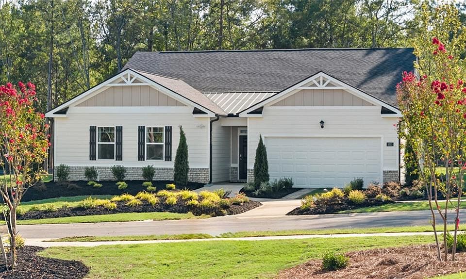 1st image of 441 Bullock Pass