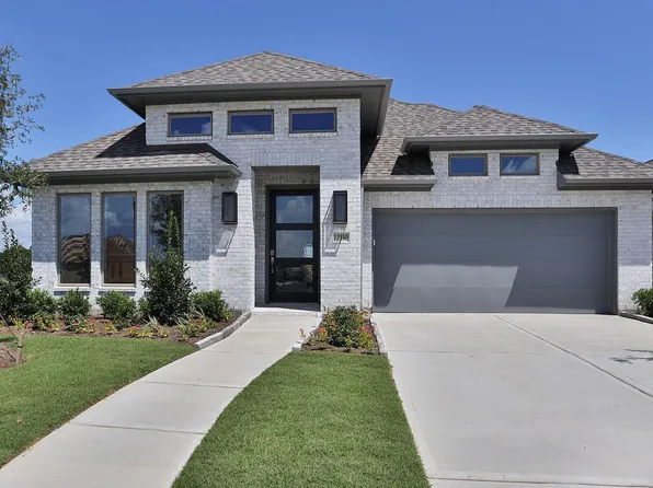 12330 Hudson Dr, Mont Belvieu, TX 77523