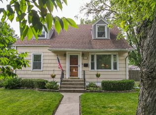 411 S Cleveland Ave, Bradley, IL 60915