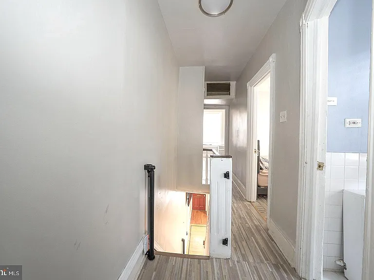 418 Harlan St — Photo 14